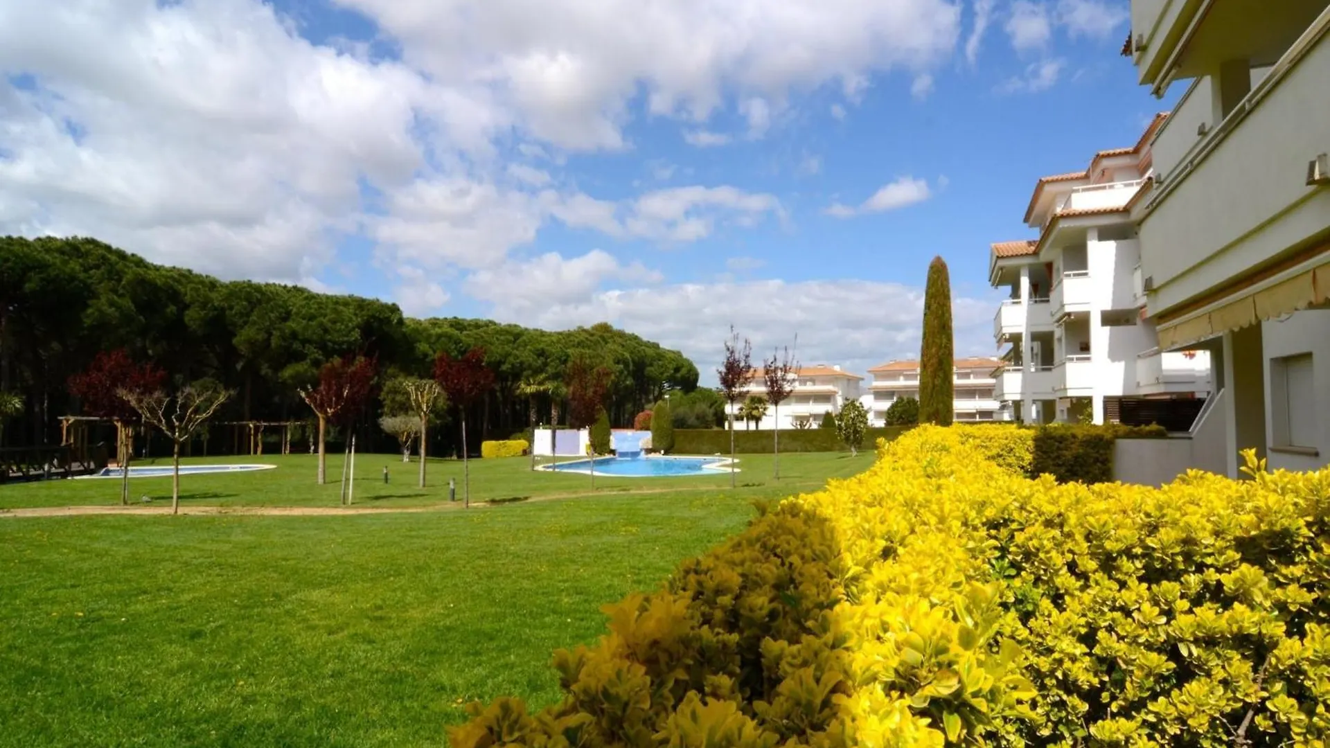 Green Mar F 102 Pals Spain